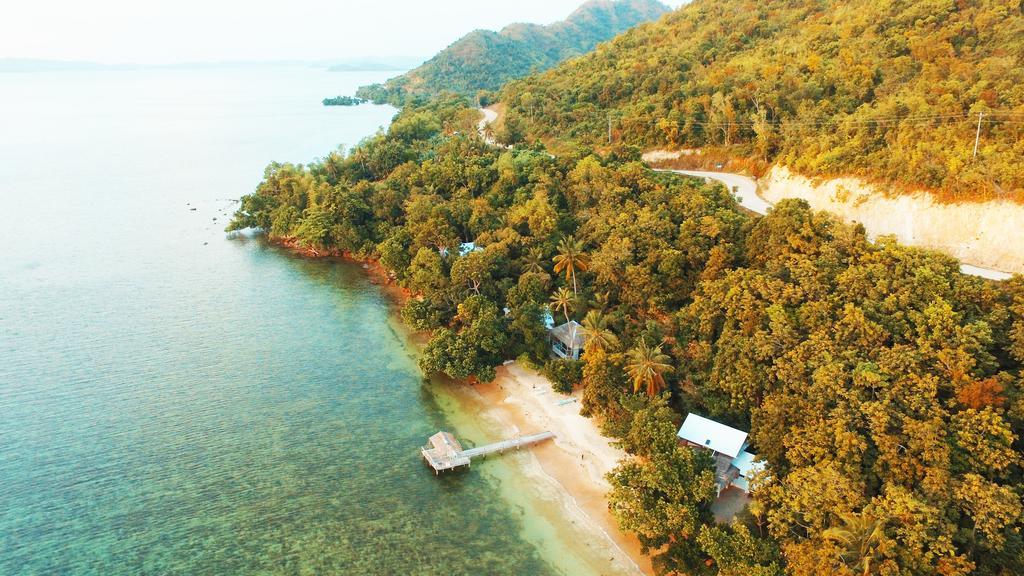 Alam Indah Busuanga Beach And Villas Екстер'єр фото